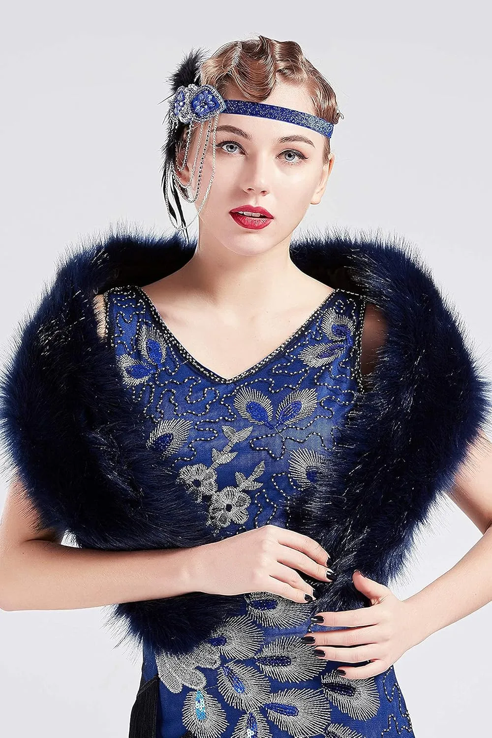 BABEYOND Women's Faux Fur Shawl Party Faux Fur Collar Fur Wraps for Winter Bridal Wedding Cover Up