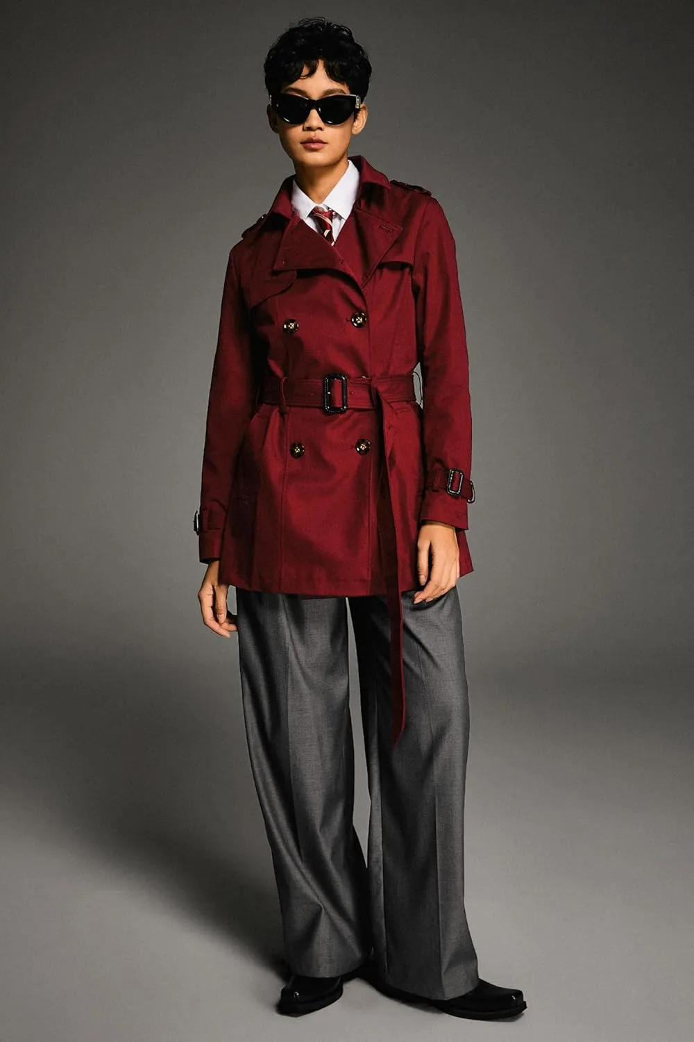 Orolay Women's Double Breasted Trench Coat Windbreaker Jacket with Belt